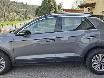 Usata VW T-Roc Life 150 CV (110 kW) 2024 SUV