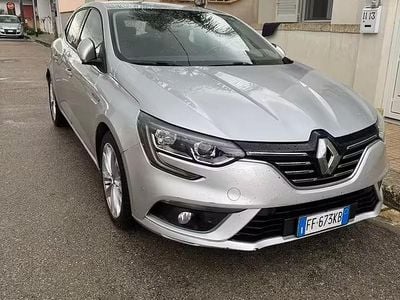 Usata Renault Mégane IV 110 CV (80 kW) 2016 Grigio Berlina