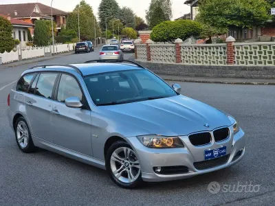 Käytetty BMW 320 Efficient Dynamics 177 HP (130 kW) 2009 Harmaa Farmari