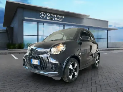 Usata Smart ForTwo Electric Drive Passion 41 kW (56 CV) 2022 Bodypanels in sapphire blue Coupé
