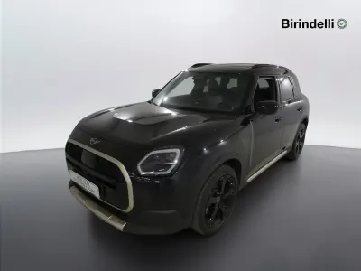 Usata Mini Countryman Favoured 156 CV (114 kW) 2024 Blu SUV