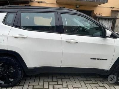 Usata Jeep Compass Night Eagle 140 CV (102 kW) 2018 Bianco SUV