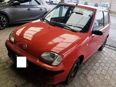 Usata Fiat Seicento 54 CV (39 kW) 2003 Rosso Utilitaria