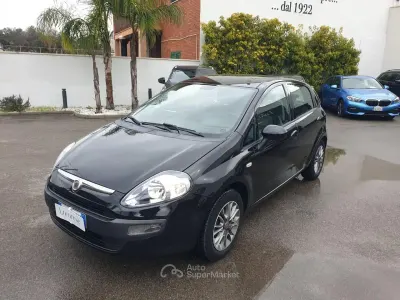 Begagnad Fiat Punto Evo Active 65 HK (47 kW) 2010 Svart Halvkombi