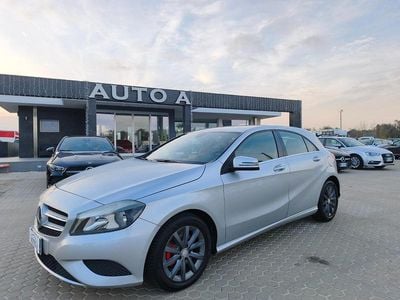 Usata Mercedes A180 Executive 109 CV (80 kW) 2014 Grigio Berlina