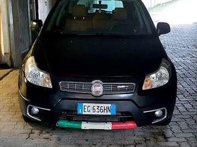 Usata Fiat Sedici Emotion 135 CV (99 kW) 2011 SUV