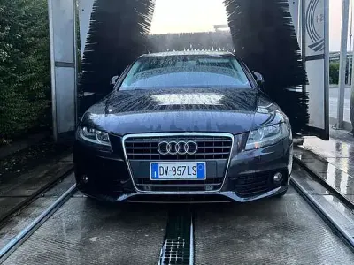 Usata Audi A4 Ambiente 160 CV (117 kW) 2009 Grigio Berlina