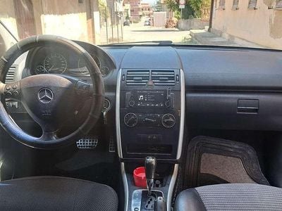 Mercedes 180