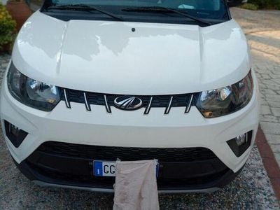 Mahindra KUV100