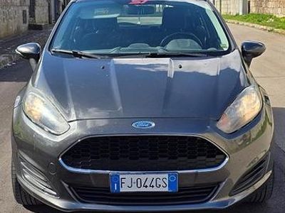 Gebraucht Ford Fiesta 75 PS (55 kW) 2016 Kleinwagen