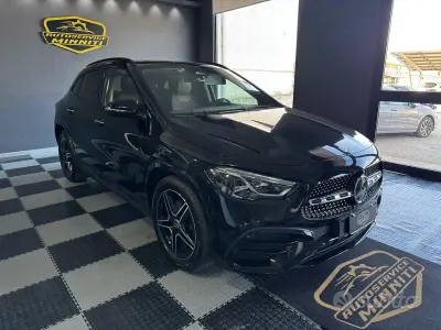 Usata Mercedes GLA200 AMG Line Premium Plus 150 CV (110 kW) 2023 Nero SUV