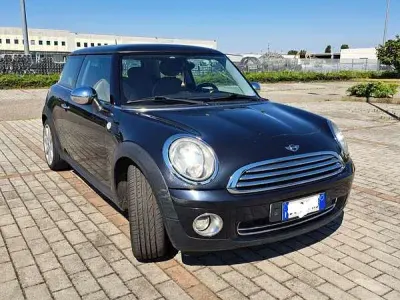 Begagnad Mini Cooper Coupé 120 HK (88 kW) 2008 Svart Sportkupé
