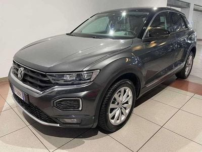Usata VW T-Roc Advance 150 CV (110 kW) 2019 Grigio SUV