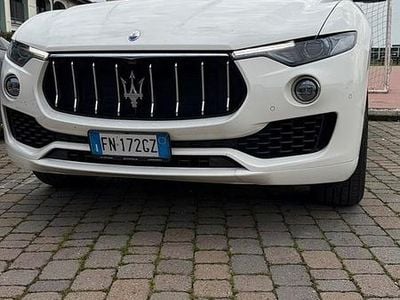 Usata Maserati Levante 250 CV (183 kW) 2018 Bianco SUV