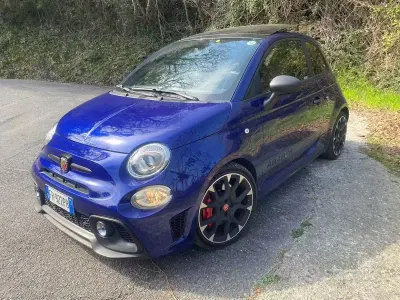 Usata Abarth 595 Competizione 180 CV (132 kW) 2018 Blu Berlina