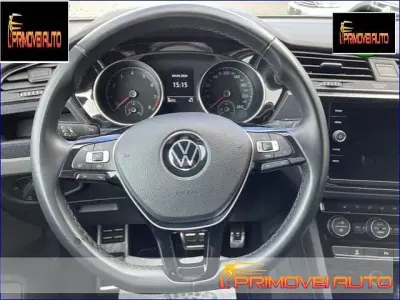 Begagnad VW Touran United 150 HK (110 kW) 2020 Silver Minibuss
