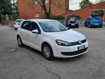 Occasion VW Golf VII 105 ch (77 kW) 2012 Blanc Berline