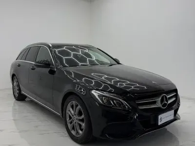 Usata Mercedes C200 Premium 184 CV (135 kW) 2018 Nero Station wagon