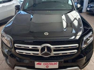 Mercedes GLB200