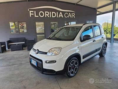 Usata Fiat Panda 70 CV (51 kW) 2021 Bianco Berlina