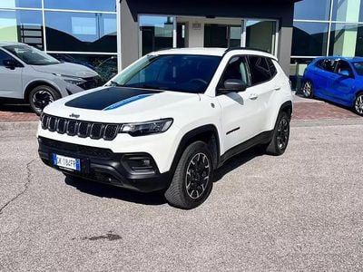 Usata Jeep Compass Trailhawk 240 CV (176 kW) 2022 Bianco SUV
