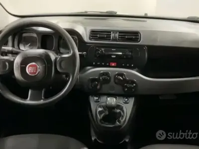 Usata Fiat Panda Young 80 CV (58 kW) 2015 Bianco Utilitaria