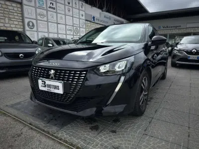 Usata Peugeot 208 Allure 101 CV (74 kW) 2021 Nero Utilitaria