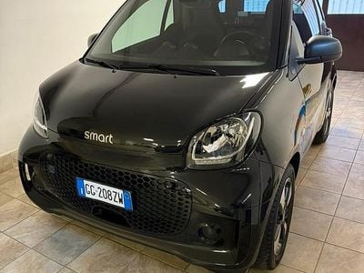 Nero Usata 2022 Smart ForTwo Coupé Utilitaria | 9400 €