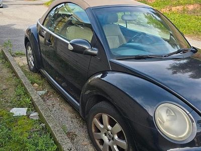 Usata VW New Beetle 101 CV (74 kW) 2004 Nero Utilitaria