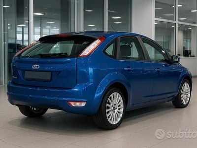 Usata Ford Focus Titanium 110 CV (80 kW) 2010 Blu/azzurro Berlina