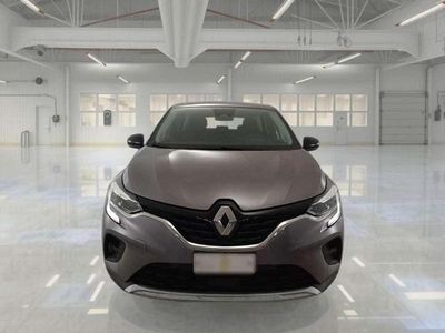 Usata Renault Captur Business 101 CV (74 kW) 2021 Grigio SUV