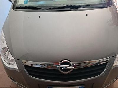 Opel Agila