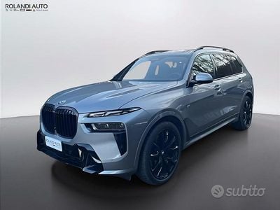 Usata BMW X7 M Sport 352 CV (258 kW) 2025 Grigio SUV