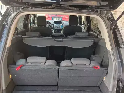 Usata Ford C-MAX 115 CV (84 kW) 2011 Nero Monovolume