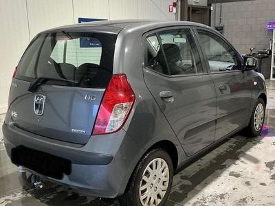 Usata Hyundai i10 Style 75 CV (55 kW) 2009 Grigio Utilitaria