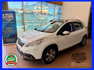 Usata Peugeot 2008 82 CV (60 kW) 2016 Bianco SUV