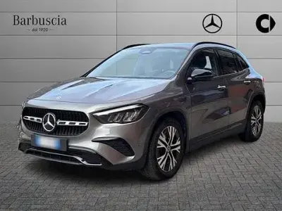 Usata Mercedes GLA180 Advanced Plus 116 CV (85 kW) 2024 Grigio SUV