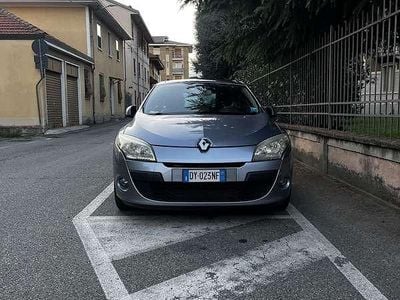 Usata Renault Mégane III Dynamique 110 CV (80 kW) 2009 Bluazzurro Berlina