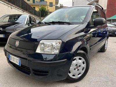 Usata Fiat Panda Dynamic 69 CV (50 kW) 2011 Blu Utilitaria