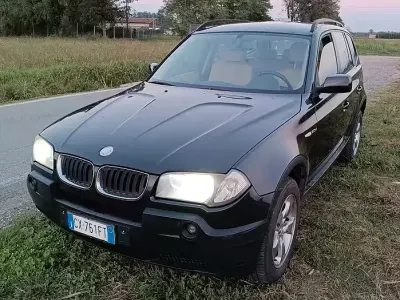 Usata BMW X3 Efficient Dynamics 150 CV (110 kW) 2005 Nero SUV