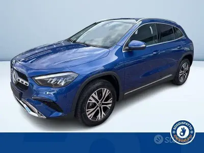 Usata Mercedes GLA200 Advanced 150 CV (110 kW) 2025 Blu SUV