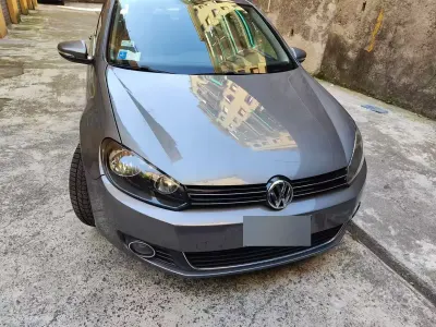 Usado VW Golf VI 110 CV (80 kW) 2009 Gris Utilitario