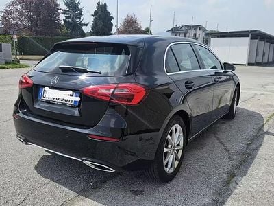 Occasion Mercedes A180 136 ch (100 kW) 2020 Noir Berline