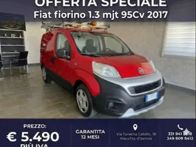 Usata Fiat Fiorino 95 CV (69 kW) 2017 Rosso Monovolume