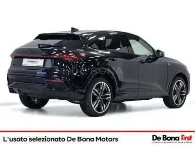 Nuova Audi Q5 Sportback S-Line 204 CV (150 kW) 2026 Nero SUV
