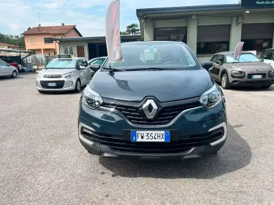 Usata Renault Captur Life 90 CV (66 kW) 2019 Bluazzurro SUV