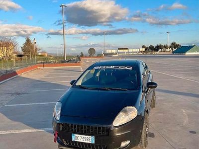 Usata Fiat Grande Punto 90 CV (66 kW) 2008 Nero Utilitaria