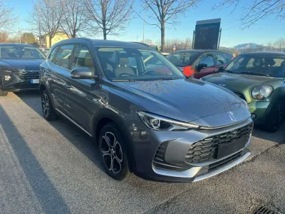 Nuova MG ZS Comfort 116 CV (85 kW) 2025 Vari colori Berlina