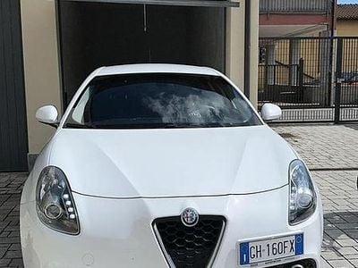 Usata Alfa Romeo Giulietta 120 CV (88 kW) 2016 Bianco Utilitaria