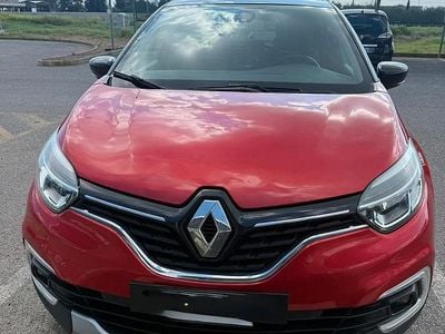 Usata Renault Captur 90 CV (66 kW) 2019 Rosso SUV